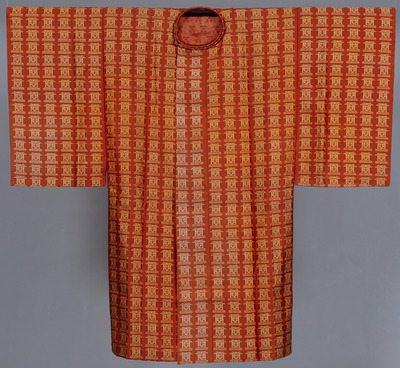 Aristocrat's Robe in Brocade Image