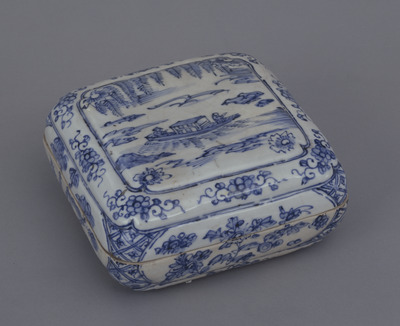 Square Lidded Box with Boat and Figures in Dutch-style Underglaze Blue Image