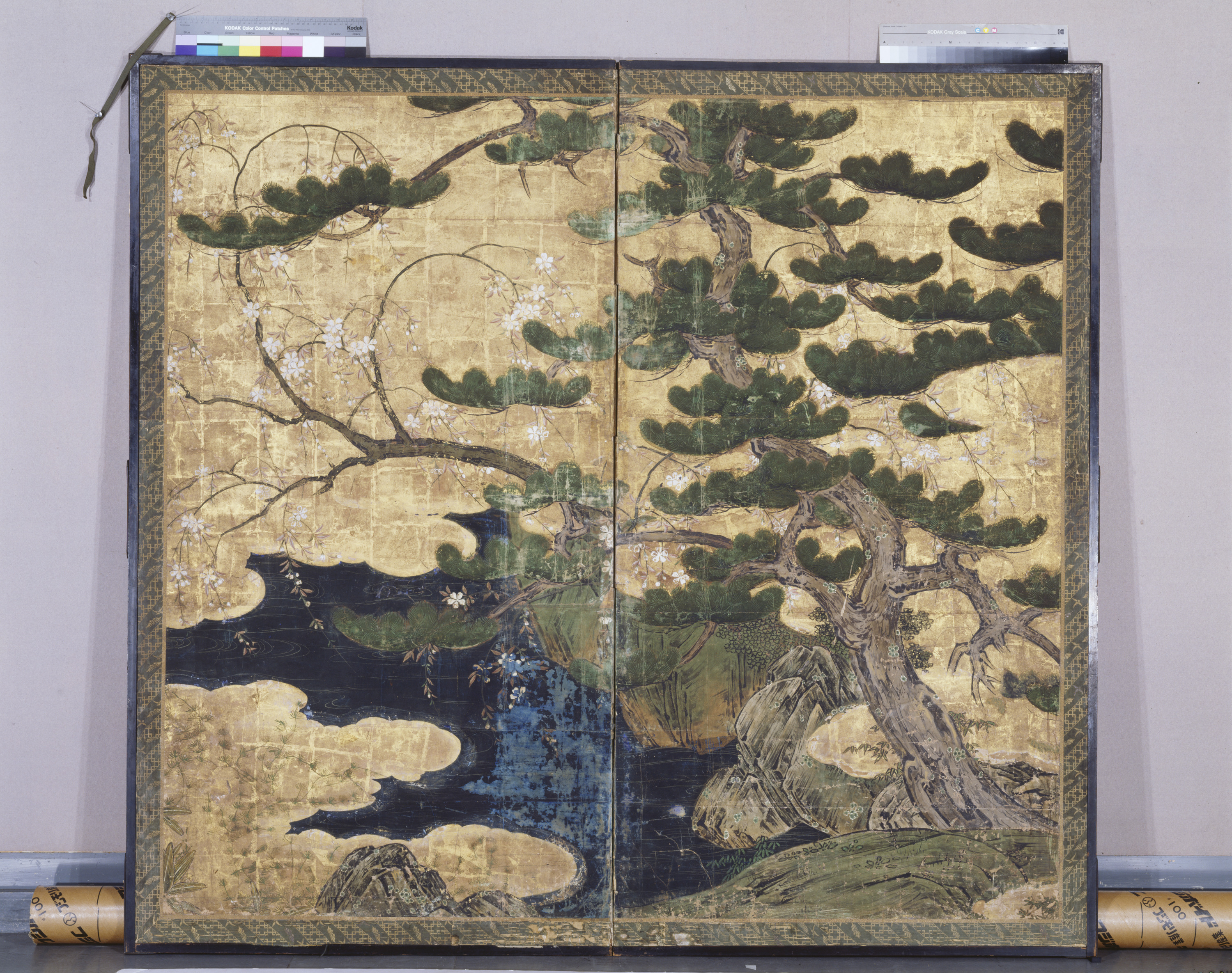 松桜図屏風 - 京都国立博物館 館蔵品データベース