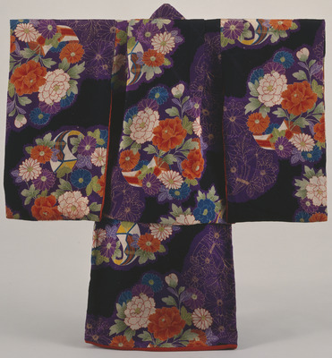 Furisode (Long-Sleeved Kimono) with Flowers and Noshi Streamers on Black Ground Image