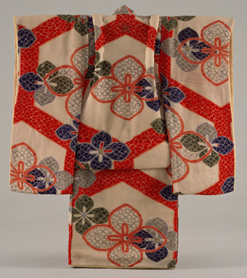 Furisode (Long-Sleeved Kimono) with Four-Petalled Flowers and Tortoise Shell Motif on White Ground Image