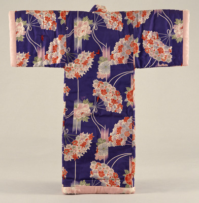 Yogi (Quilted Night Robe) with Flower-Decorated Fans on Dark Blue Ground Image