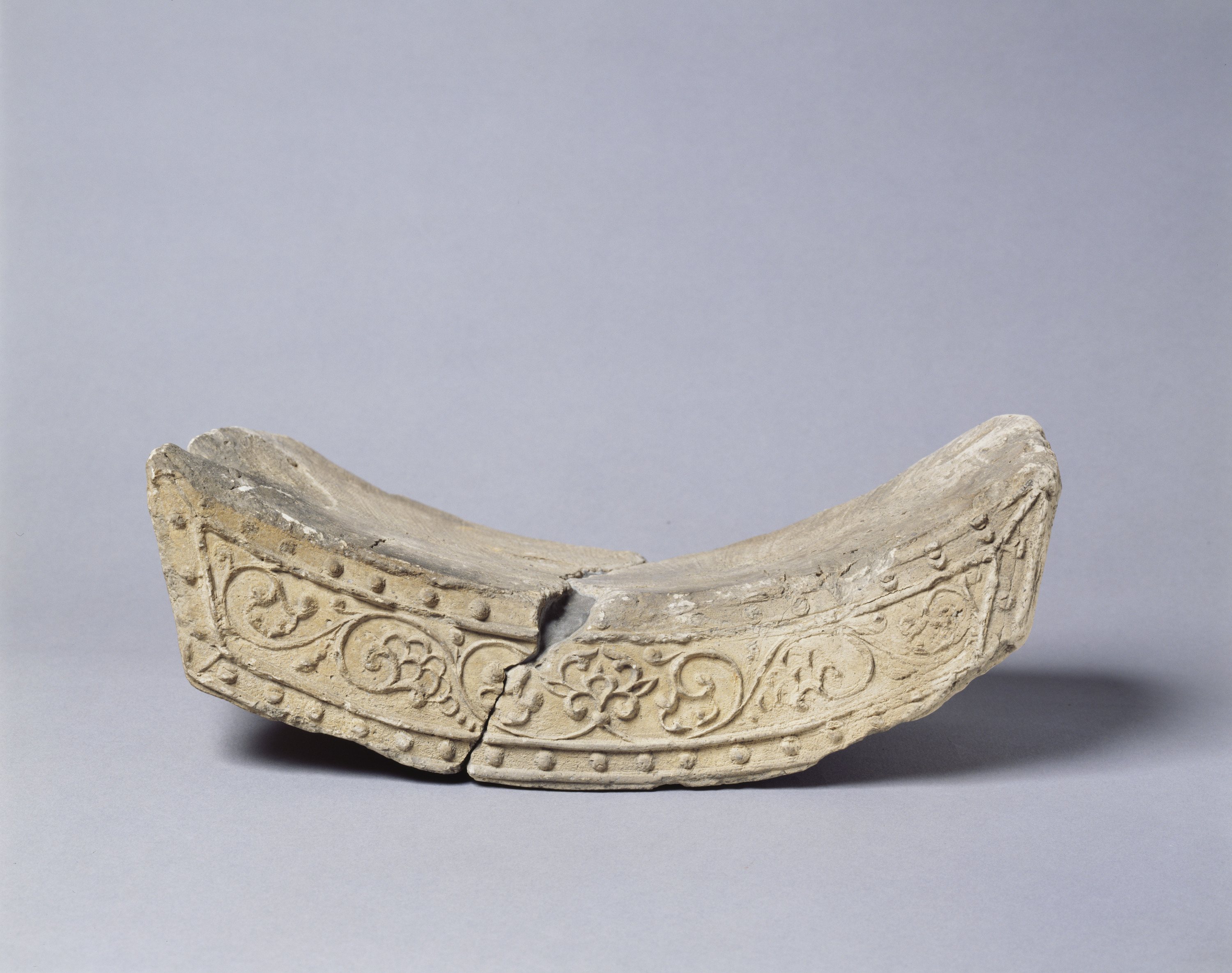 三山木廃寺 忍冬唐草文軒平瓦 Image