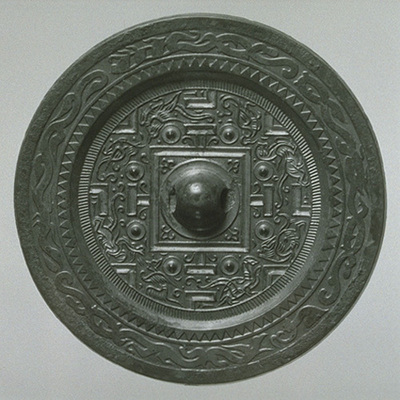 Mirror with TLV Pattern and Four Gods Image