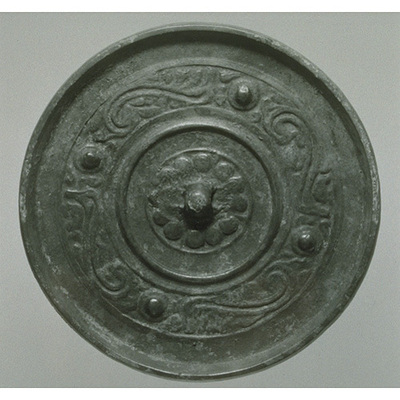 Mirror with Four Protuberances and Serpentine Dragons Image