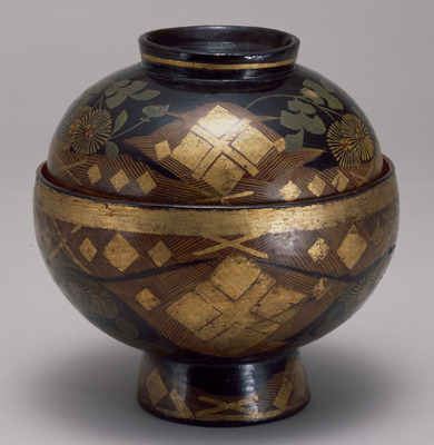 Lidded Bowl Image