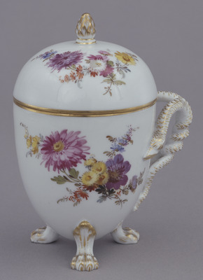 Lidded Egg-shaped Container with Flowers and Butterflies in Overglaze Enamels Image