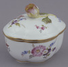 Lidded Quince-shaped Container with Floral Design in Overglaze Enamels (Meissen Ware) Image