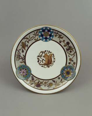 Plate with Interlinking Circles, Squirrel, and Pomegranates in Gold and Overglaze Enamels Image