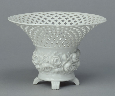 Four-Legged Vase with Openwork Lattice Decoration Image