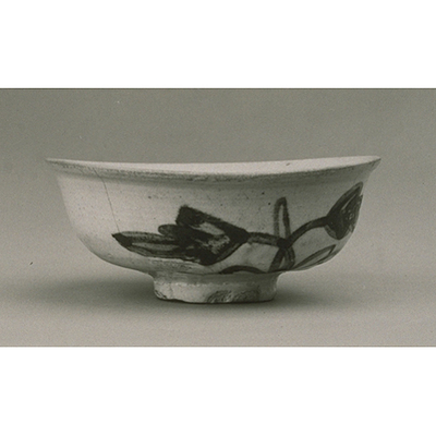 Bowl with Leaves in Underglaze Iron Brown Image