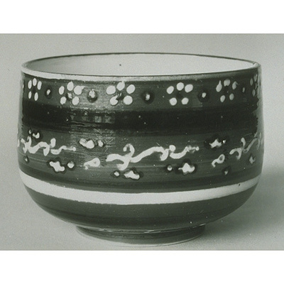 Nanking Tea Bowl with Flowers and Dragons in White Slip on Underglaze Brown Image