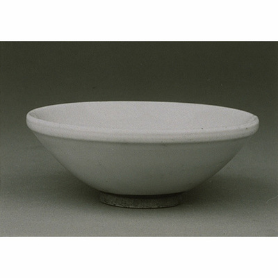 Celadon Bowl with Fishes in Relief (Kyoto Ware) Image