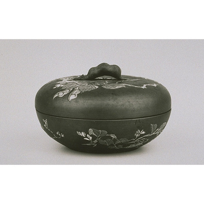 Lidded Container with Beans and Flowers in Overglaze Enamels on Red Ground (Banko Ware) Image