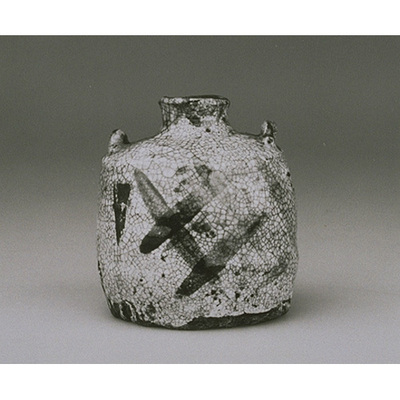 Hanging Vase with Lugs and Cypress Fence in Underglaze Iron Brown and Shino Glaze (Seto Ware) Image