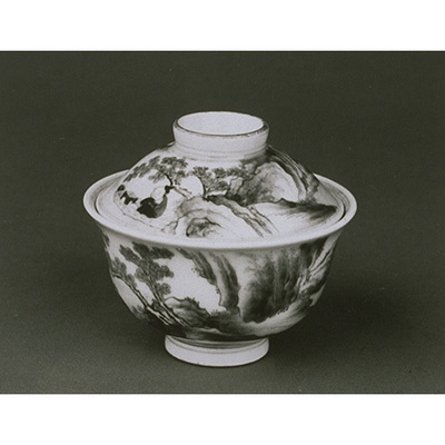 Lidded Bowl with Figures and Boat in Landscape in Underglaze Blue (Kameyama Ware) Image