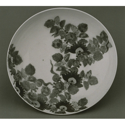 Plate with Roses in Overglaze Enamels (Nabeshima Ware) Image