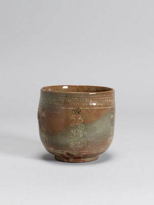 Celadon Bowl with Inlaid Design of Fungi and Treasures (also known as Kyogen Bakama Tea Bowl) Image