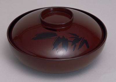 Flat Lidded Bowl Image