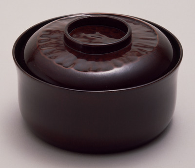 Flat Lidded Bowl Image