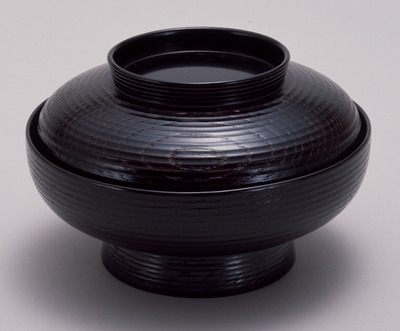 Lidded Bowl Image