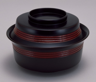 Lidded Bowl Image