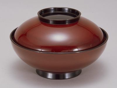 Flat Lidded Bowl Image