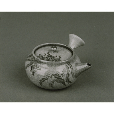 Kutani Tea Pot with Phoenix and Paulownia in Overglaze Enamels Image