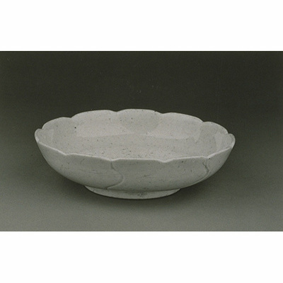 Flower-shaped Dish Image