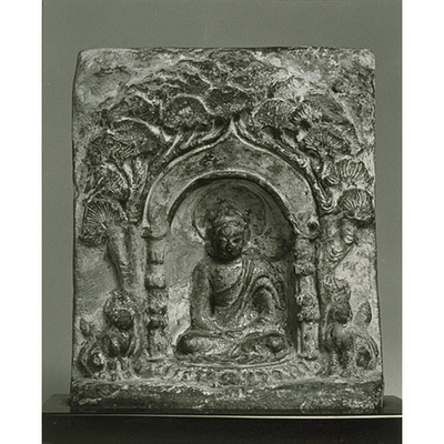 Altar with Seated Buddha Image