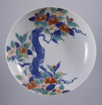 Iro-e Polychrome Dish with a Design of Camellias Image