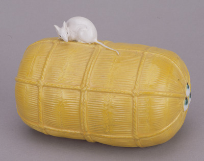 Mouse on Rice Bale in Yellow Cochin-China Glaze (Eiraku Zengoro Ceramic Ware from the Konoike Family) Image