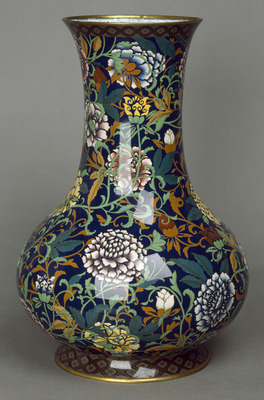 Owari Vase with Roses in Cloisonne Image