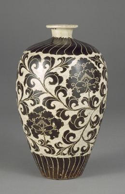 Cizhou Flask with Engraved Peonies in Black Glaze Image