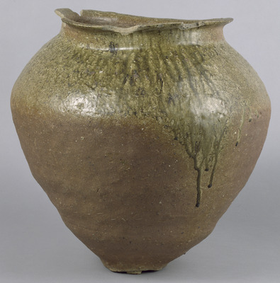 Tokoname Jar with Ash Glaze Image