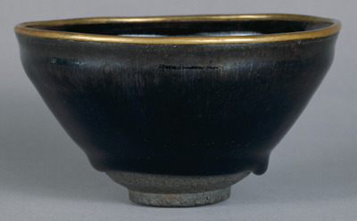 Jian Hare's Fur Tenmoku Tea Bowl in Black Glaze Image