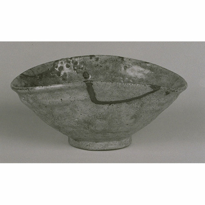 Seto Bowl with Ash Glaze Image