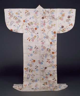 Katabira (Summer Kimono) with Plum Blossoms and Quivers in Yuzen Dyeing and Embroidery on White Ramie Ground Image