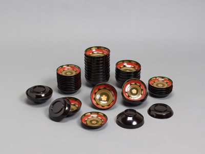 Set of Sweets Bowls with Colored Bands Image