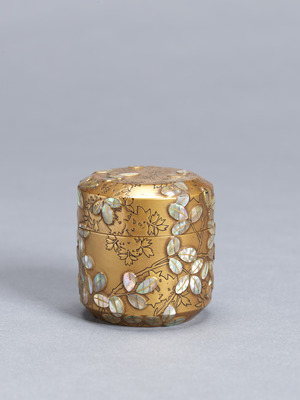 Tea Container (Fubuki Natsume) with Bush Clover Image