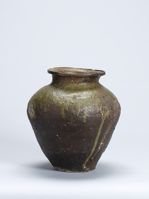 Jar in Ash Glaze (Tokoname Ware) Image