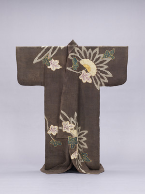 Katabira (Summer Kimono) with Chrysanthemums and Hemp Leaves in Tie-dyeing and Embroidery on Brown R Image