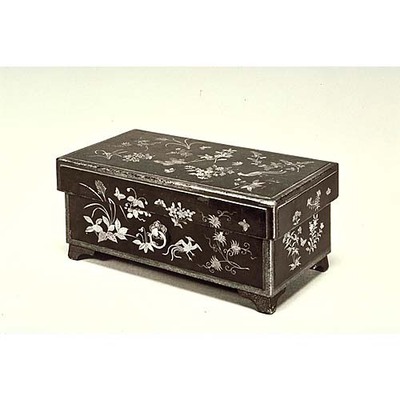 Sutra Box with Flowering Plants and Branches in Makie Image