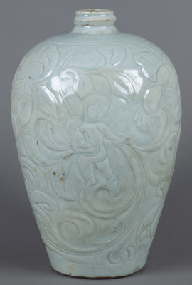 Qingbai (Clear Blue) Porcelain Vase with Chinese Boy and Arabesque Image