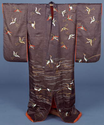 Omeshi (Child's Kimono) with Cranes and Wakaura Motif in Embroidery on Blackish-Vermilion Figured-Sa Image