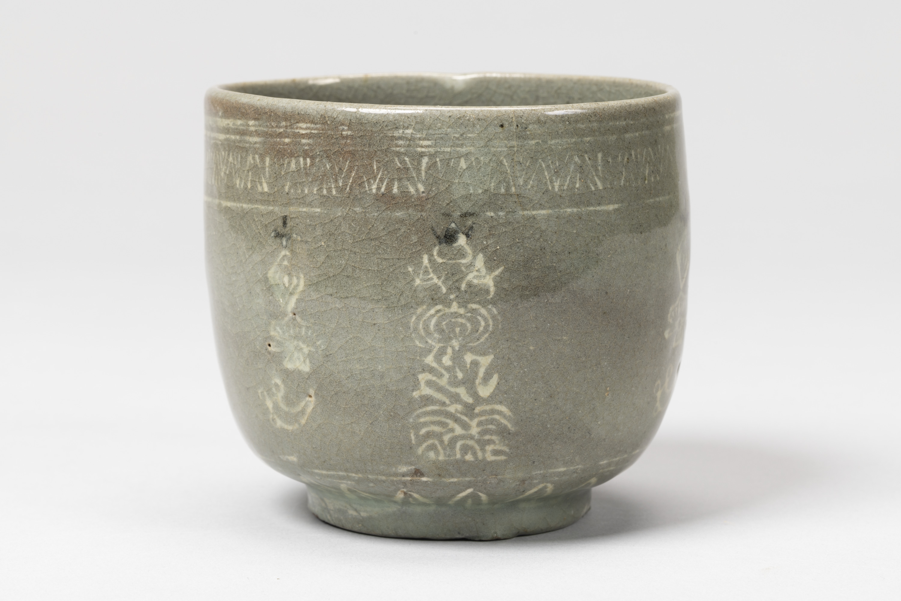 象嵌雲鶴文茶碗 画像