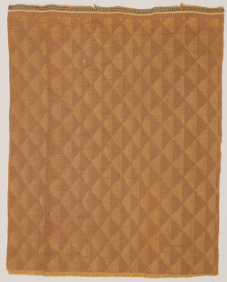 Donsu (Figured Satin) Cloth with Triangle Scales, Known as "Sumiyoshi Donsu Image