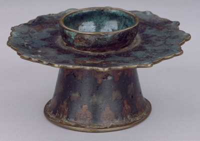 Tea Bowl Stand with Composite Flowers and Arabesques Image