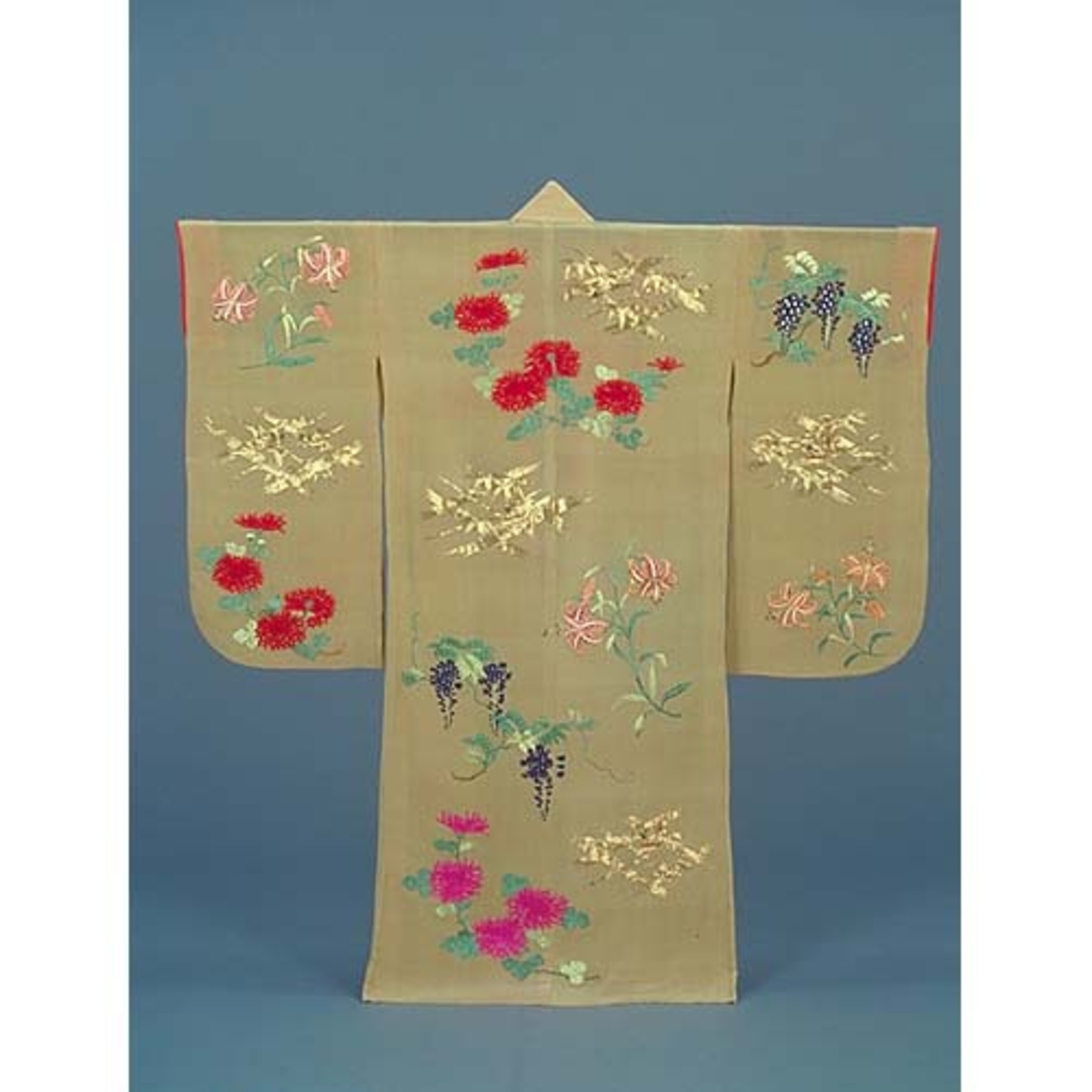 折枝文様刺繍振袖 画像
