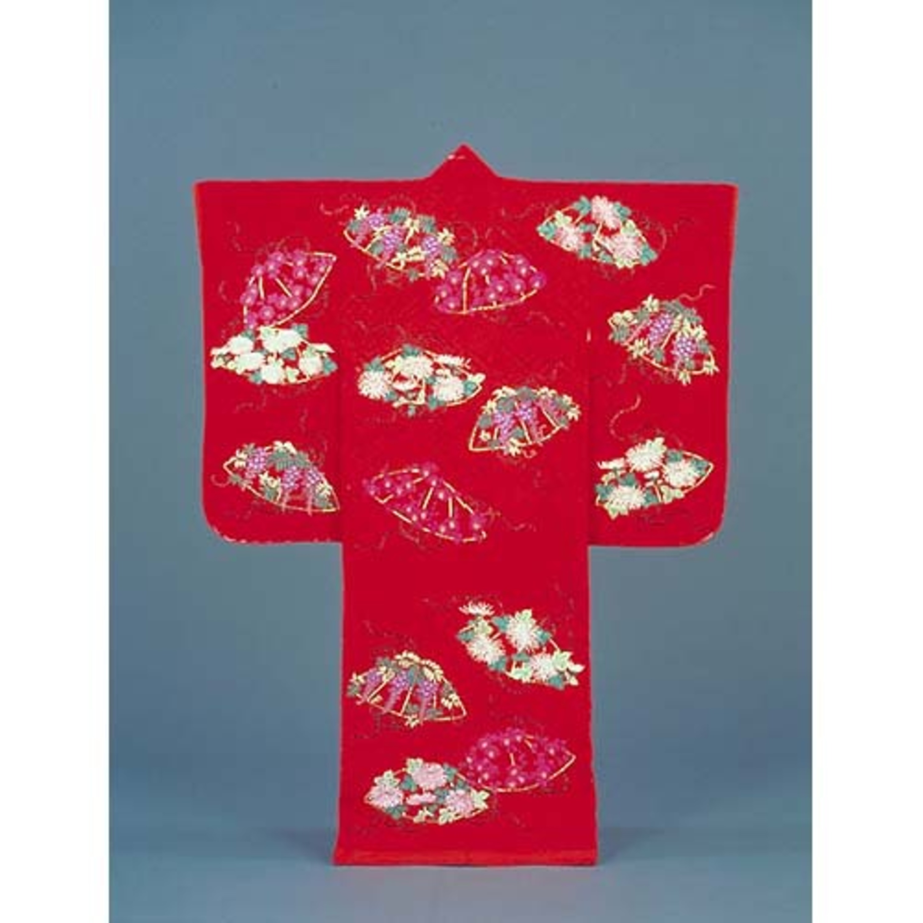 花笠文様刺繍振袖 画像